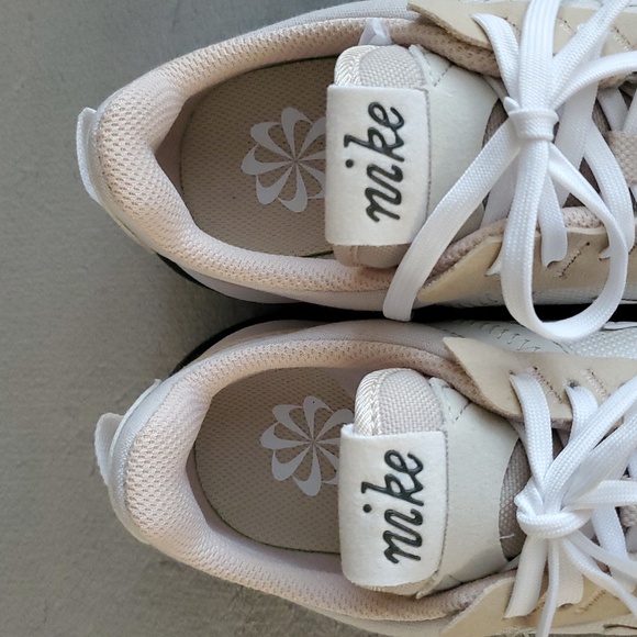 🆕️ NIKE Air Max Pre-Day Light Bone/White-Sanddrift US WOMEN SIZE: 5 - Picture 5 of 12